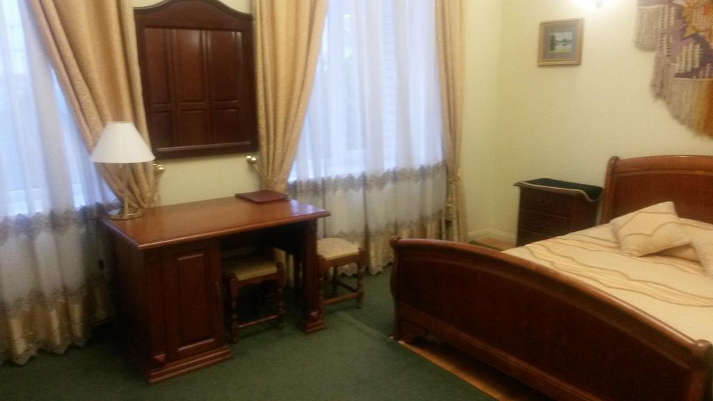 Marlen Hotel Rivne Habitación foto